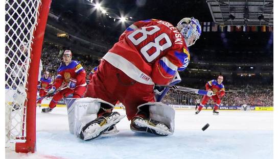 Прогноз букмекеров на матч ЧМ по хоккею Россия - Латвия