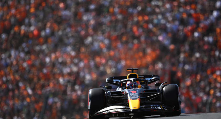 Ферстаппен вирвав у Леклера поул Гран-прі Нідерландів