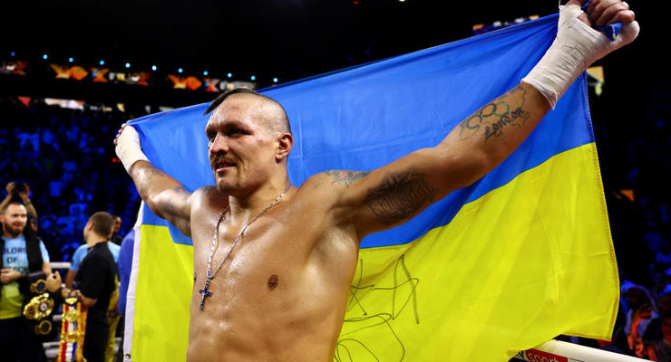 Усик підтримав збірну з боксу, якій заборонили виступати під прапором України