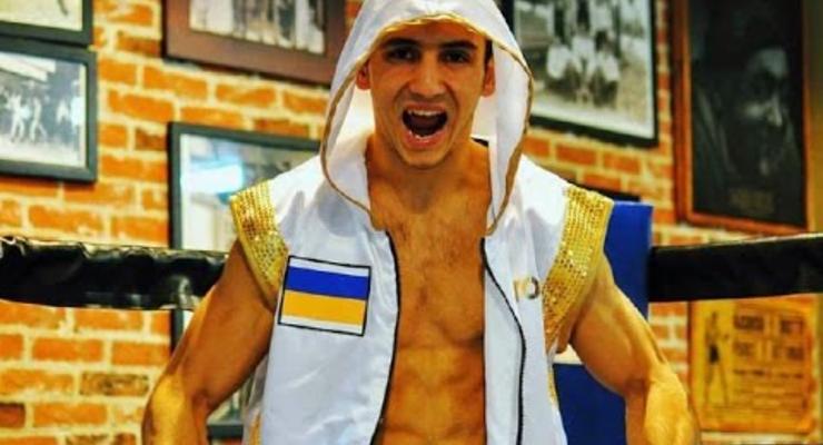 Украинский боксер из Николаева без шансов уступил американцу