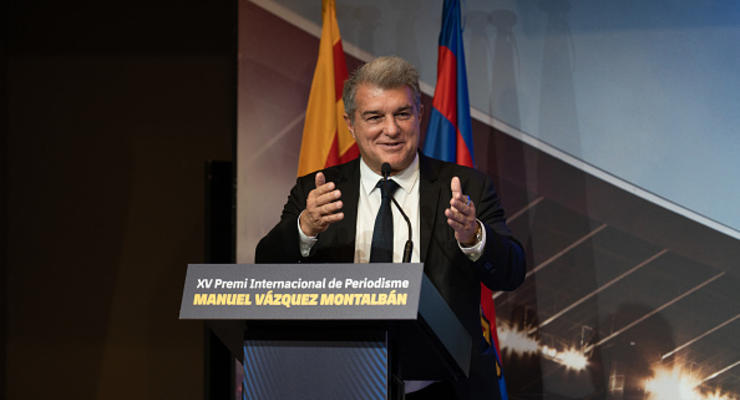 Президент Барселоны высказался о работе Хави в клубе