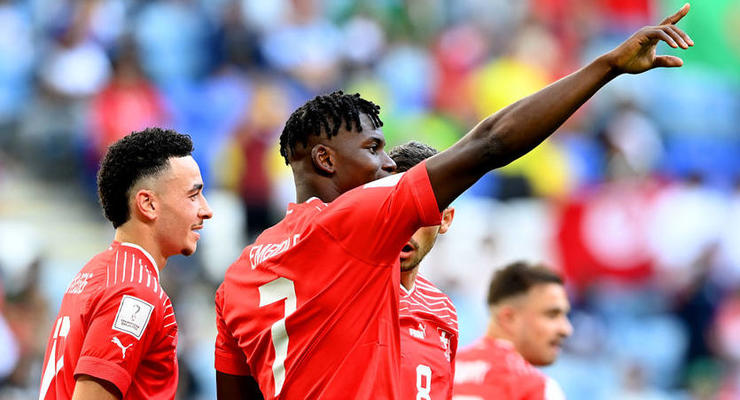 Швейцария минимально обыграла Камерун, благодаря голу камерунского швейцарца