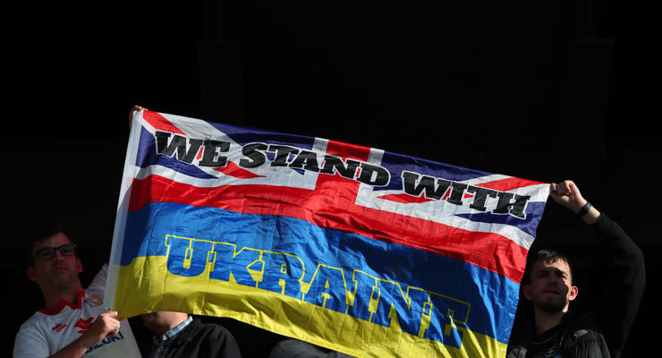 Солидарность: Команды АПЛ в следующем туре выйдут с сине-желтыми повязками