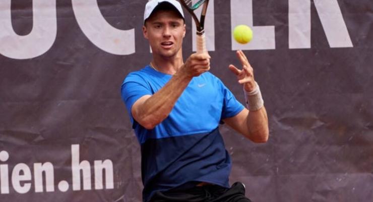 Крутых потерпел поражение в дебютном матче в основной сетке турнира ATP