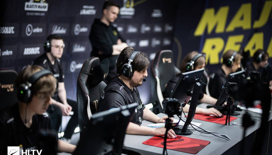 B8 зазнали образливої ​​поразки від Into The Breach