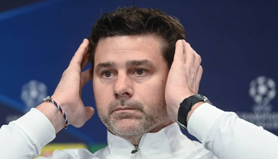 "Як тобі таке барбекю?": фанат Тоттенгема спалив книгу Почеттіно після його призначення в Челсі