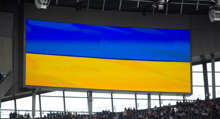 Шахтер и Тоттенхэм собрали 22 млн гривен на помощь украинцам