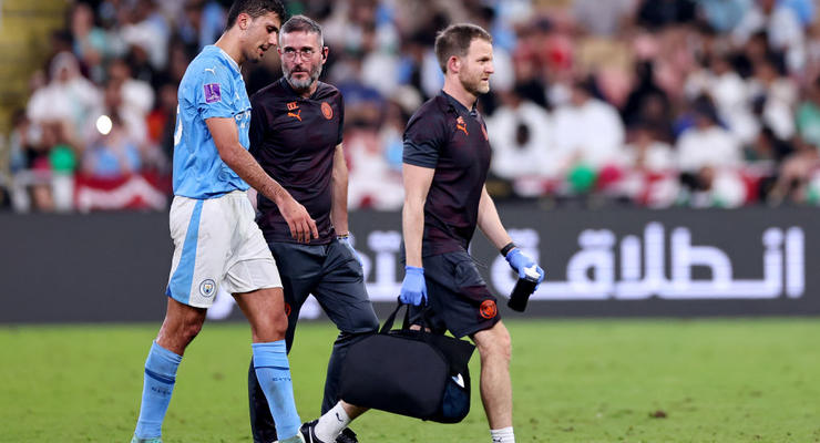Ключевой игрок Манчестер Сити получил травму в матче против Флуминенсе