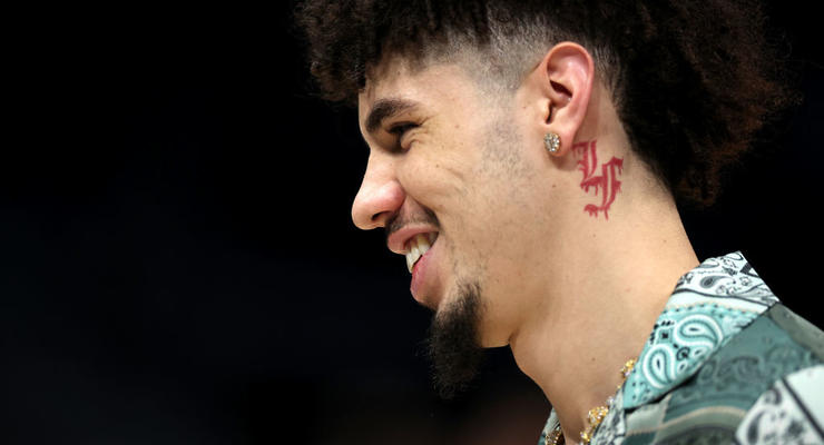 НБА разрешила звезде Шарлотт не скрывать ранее запрещенную татуировку