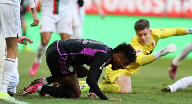 Коман получил травму в матче против Аугсбурга