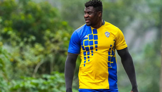 "Насолоджуюся життям": Нганну змінив вид спорту після двох поразок у боксі