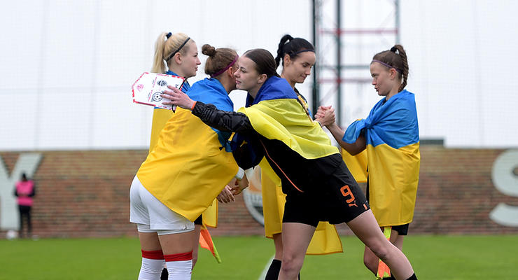 Футболистки Шахтера и Кривбасса устроили массовую драку после матча женского Чемпионата Украины