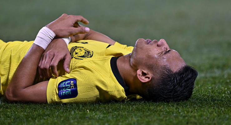В Малайзии футболиста облили кислотой