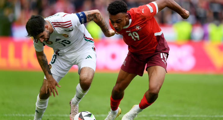 Швейцария в напряженном матче одолела Венгрию