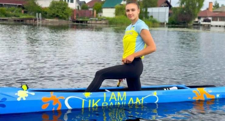 Українку змусили заліпити частину фрази "I am Ukrainian" на каное під час Олімпіади-2024