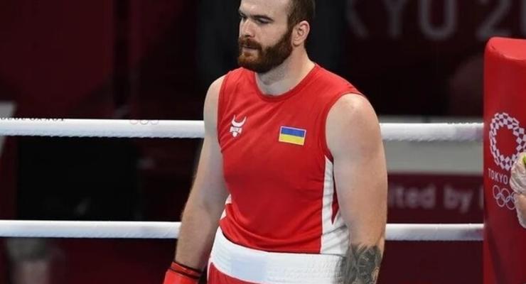Рогава победил Флореса и завоевал титул чемпиона США