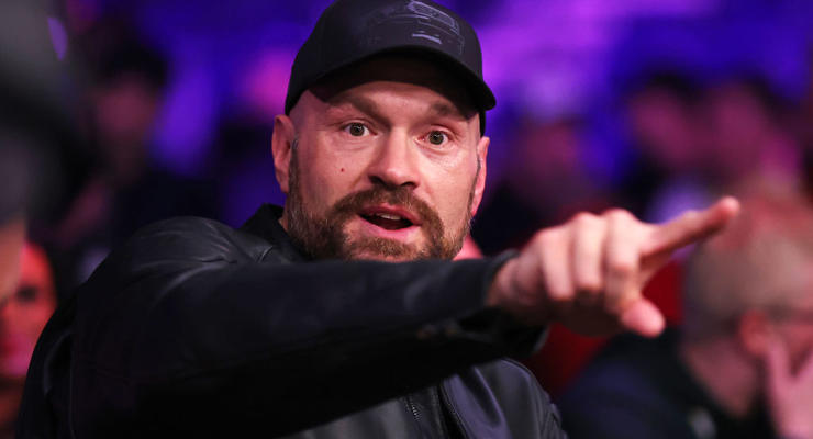 Президент Top Rank назвал следующего соперника Фьюри в случае победы над Усиком