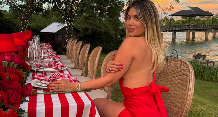 Ванда Нара зажгла сеть фотографиями в бикини