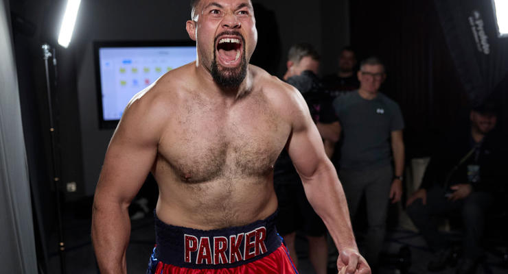 Паркер раскрыл свою тактику на чемпионский бой с Дюбуа